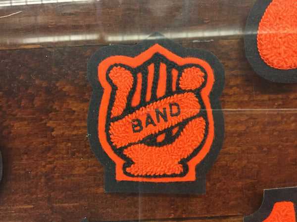 CHENILLE LYRA BAND PATCH