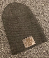 SLOUCHY BEANIE WITH LEATHER PATCH